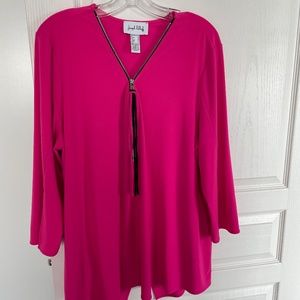 Joseph Ribkoff    Fustian top Size US 20